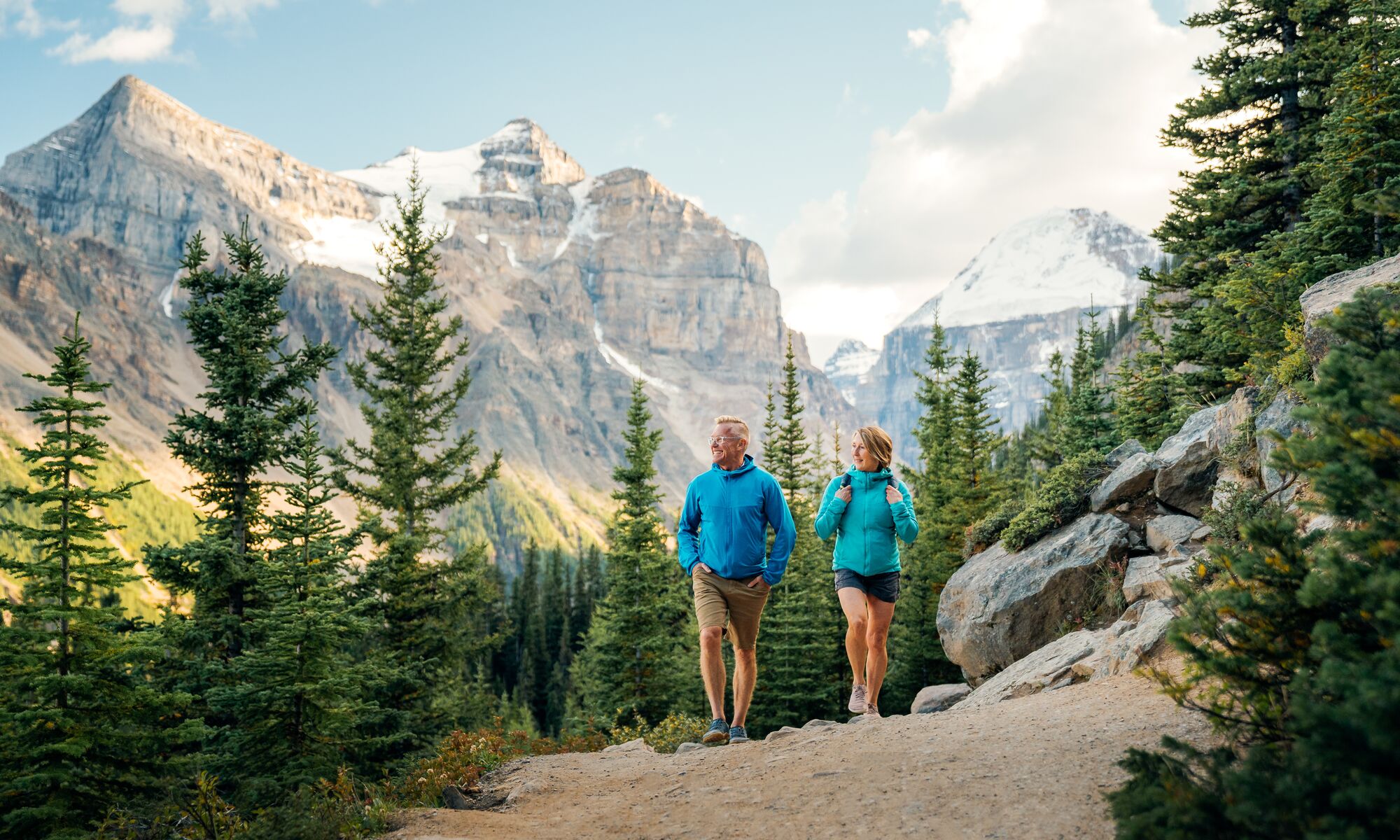 Two people hiking in summer in Banff National Park