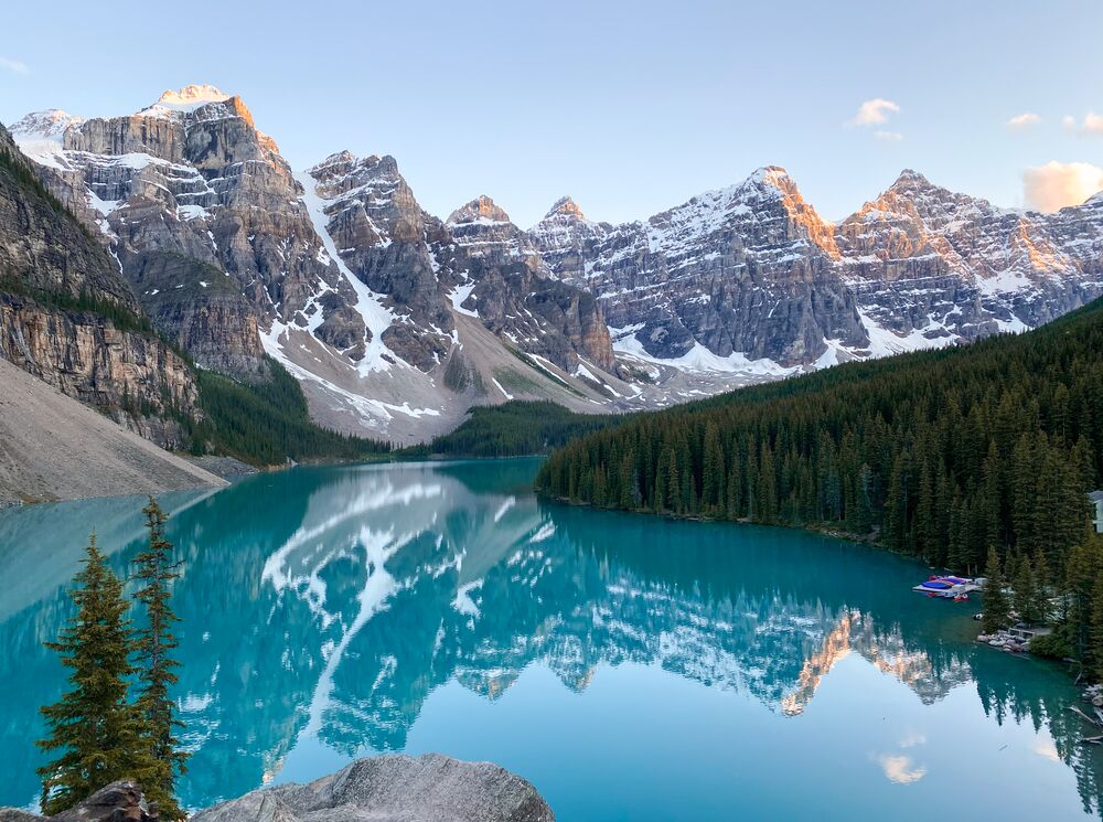 Sunrise at Moraine Lake in Banff National Park