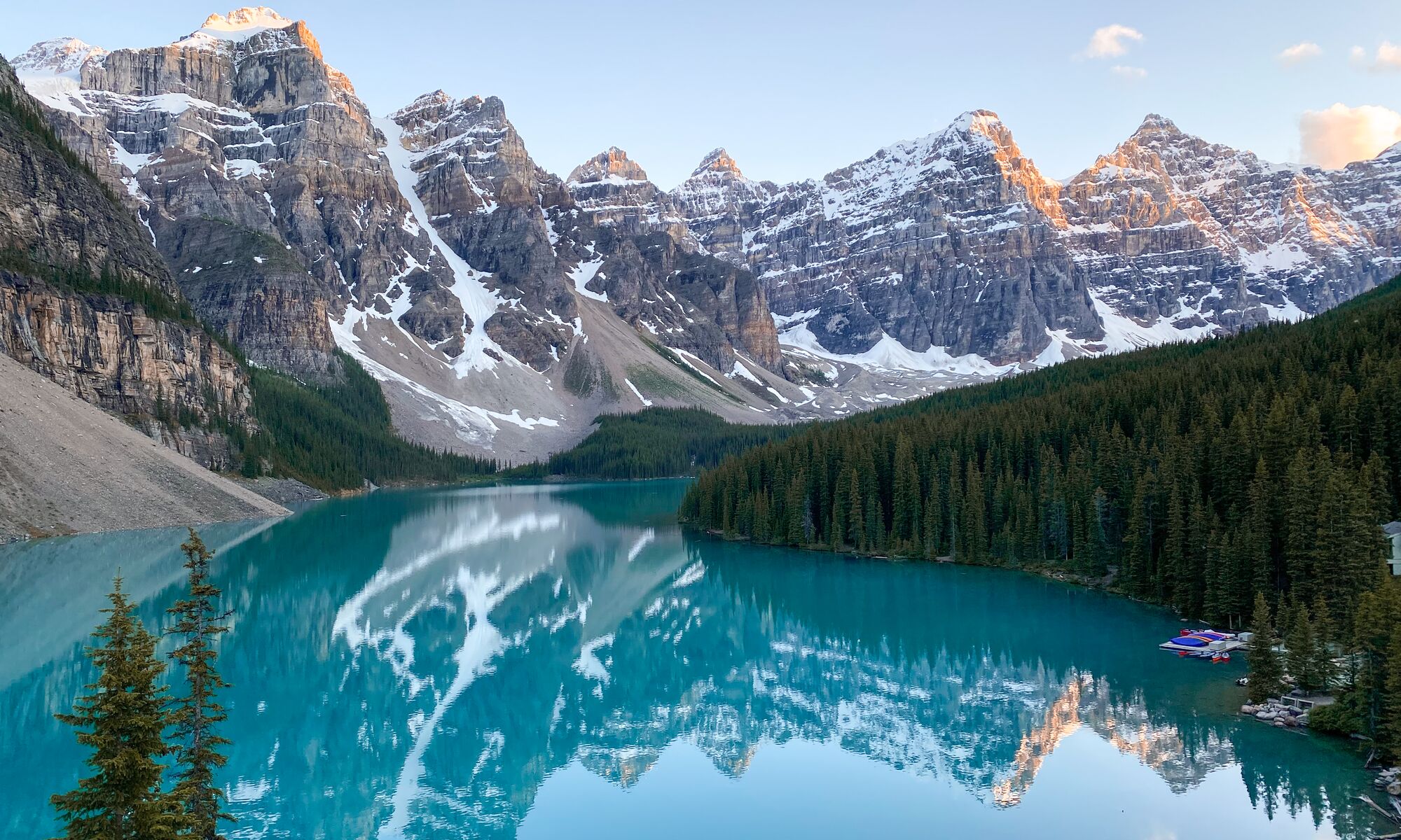 Sunrise at Moraine Lake in Banff National Park