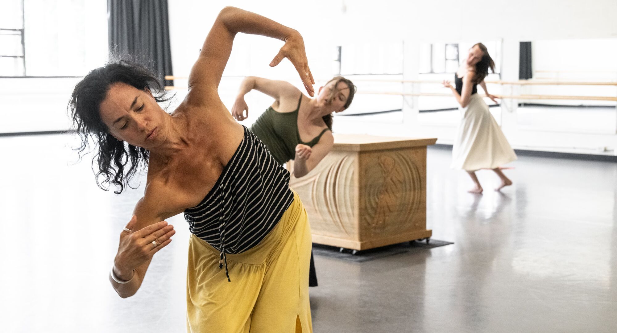 Tasha Faye Evans, Emily Solstice Tait, Kelly McInnes, Indigenous World Dance Residency 2024.