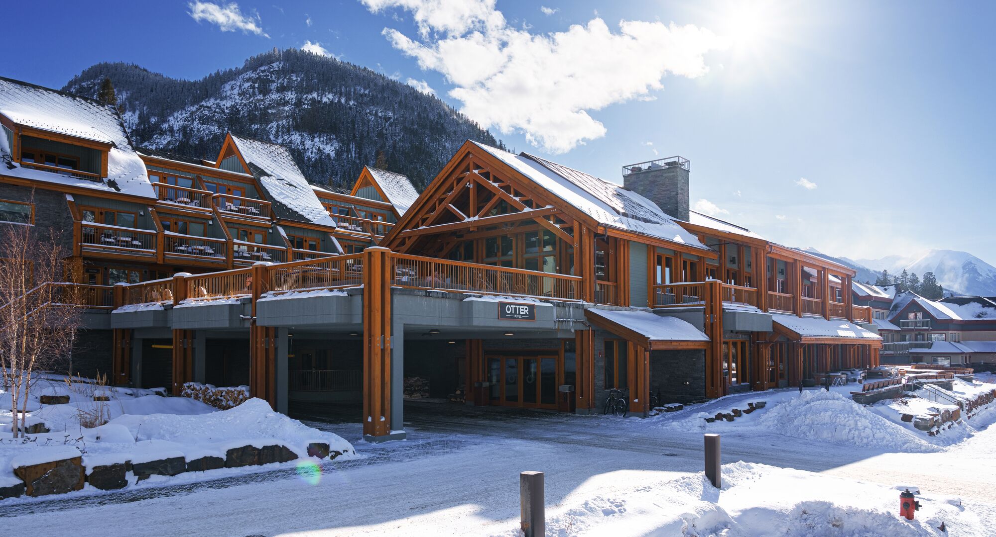 Otter Hotel Winter Mountain Views