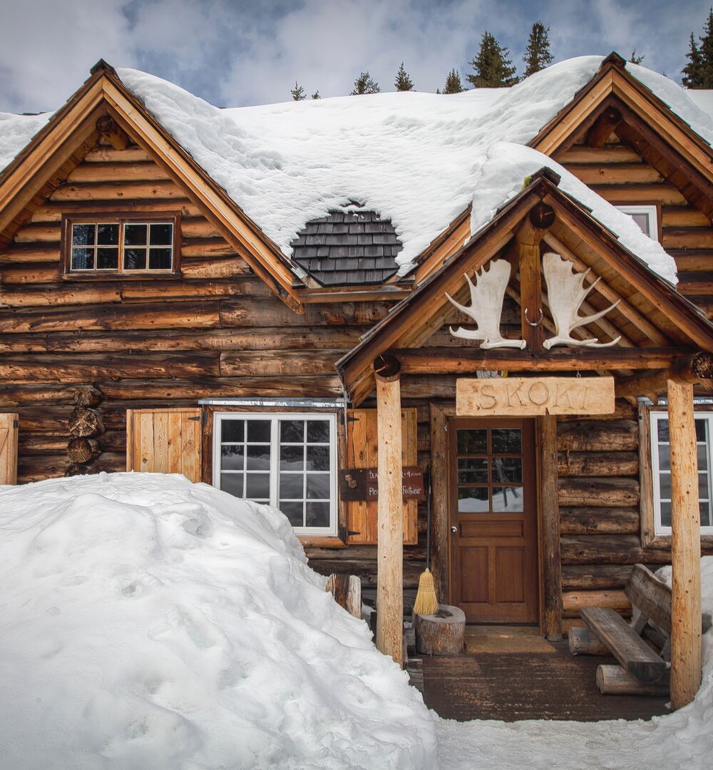 Backcountry Lodges
