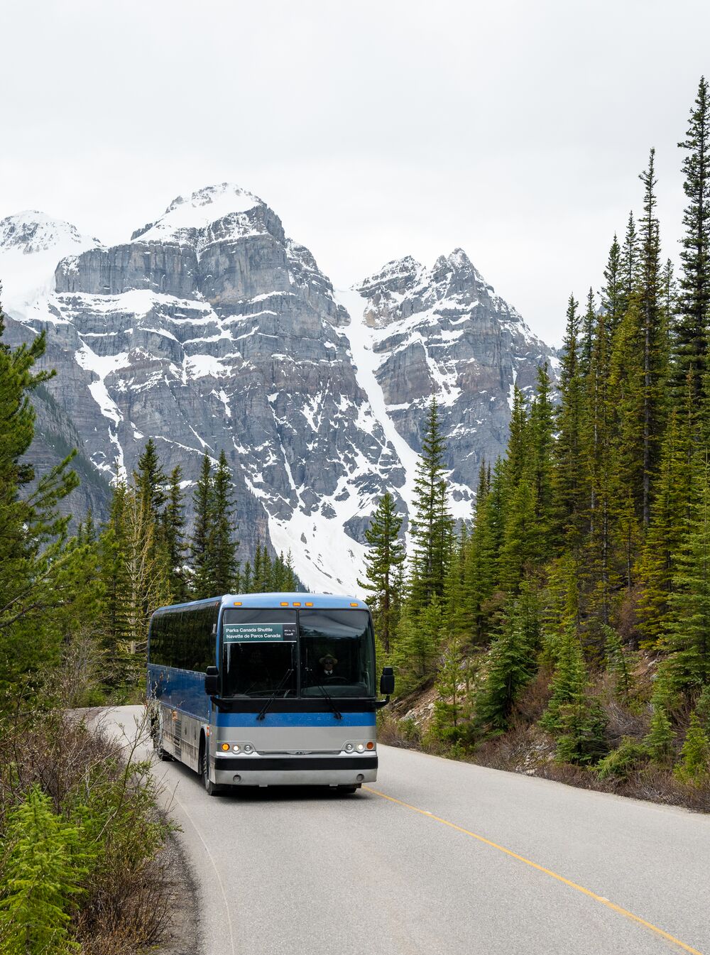 Moraine Lake Travel Guide - Banff National Park