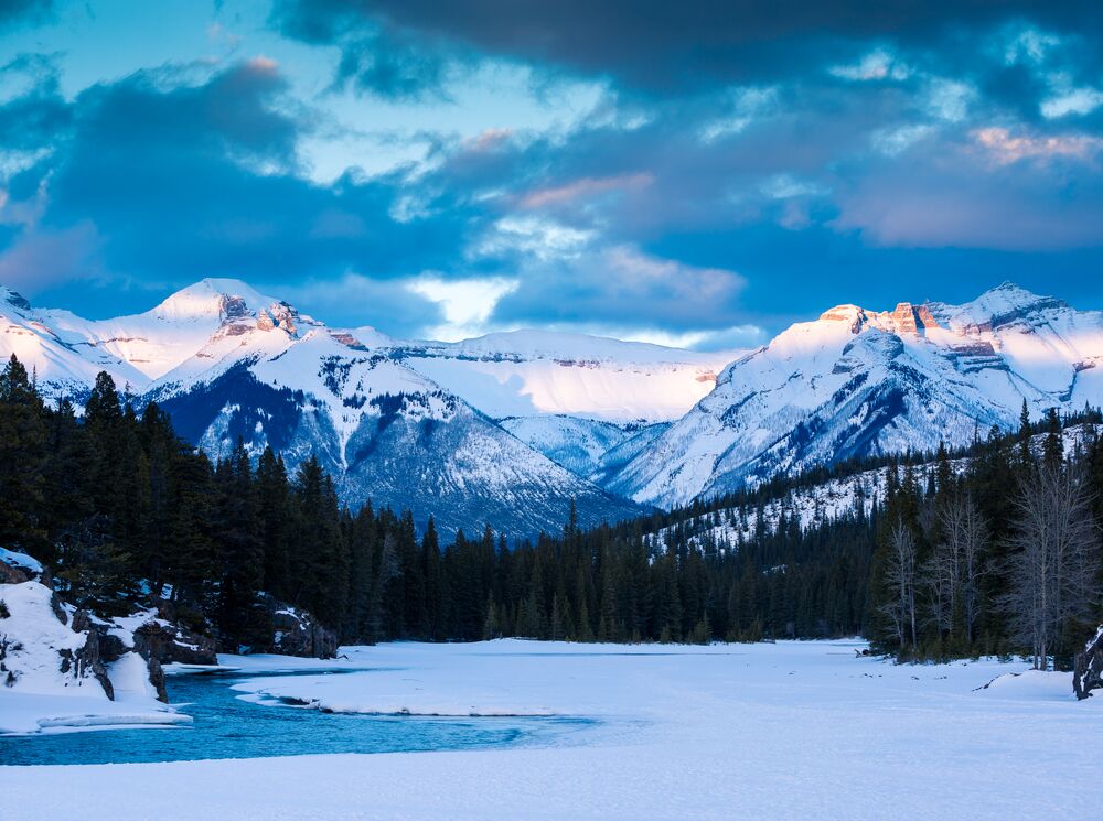 The Fairholm Range from the Bow Falls viewpoint, on a winter morning