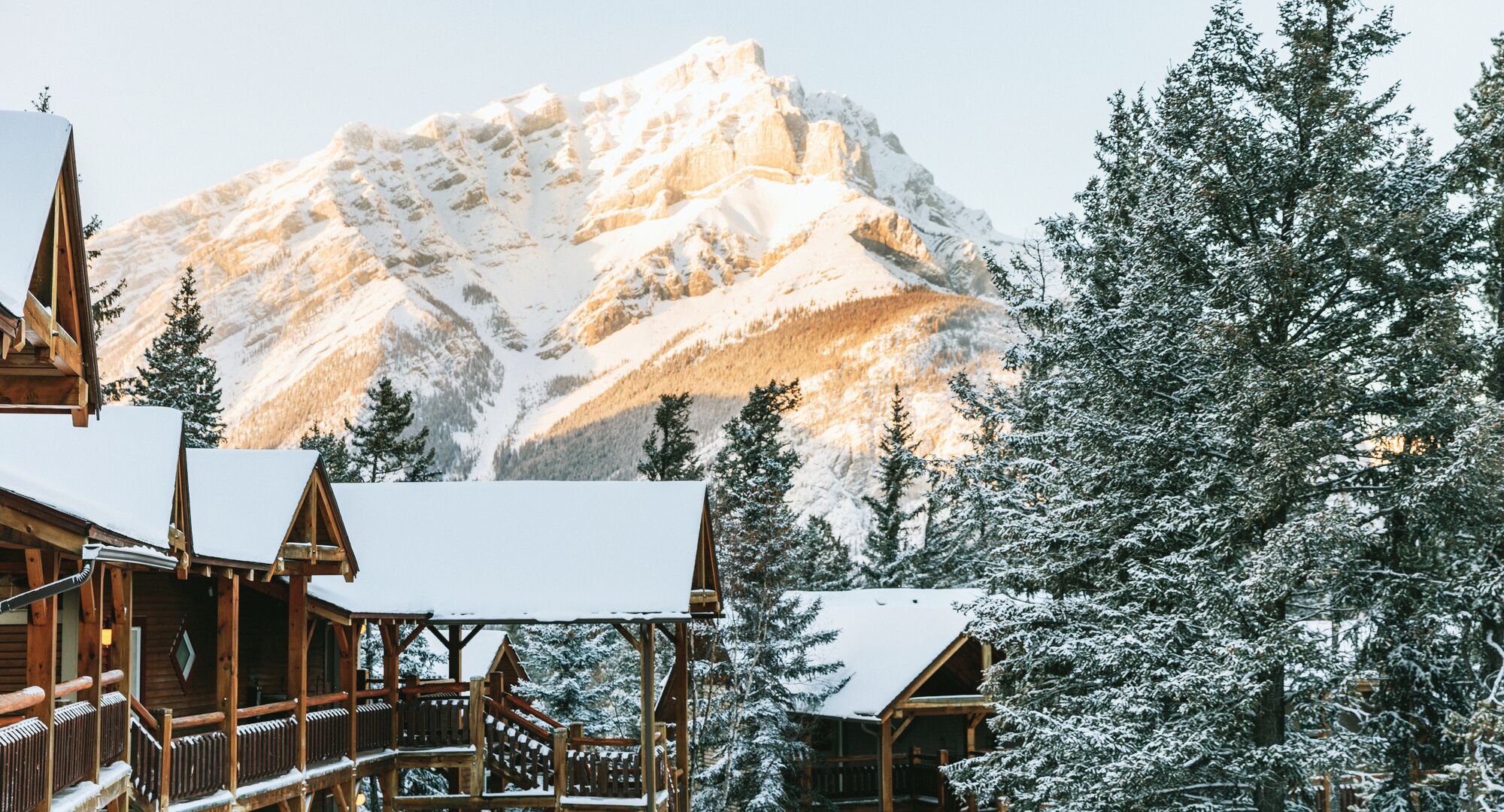 Buffalo Mountain Lodge with a view of Cascade Mountain