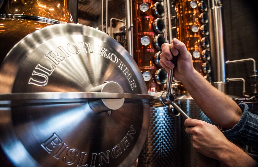 Park Distillery Tour, Tasting and Gin Making