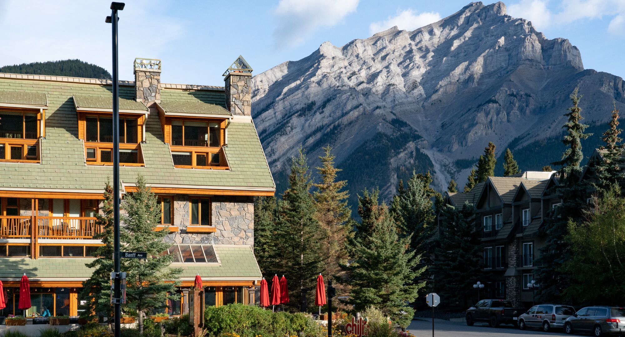 The Fox Hotel & Suites | Banff & Lake Louise Tourism