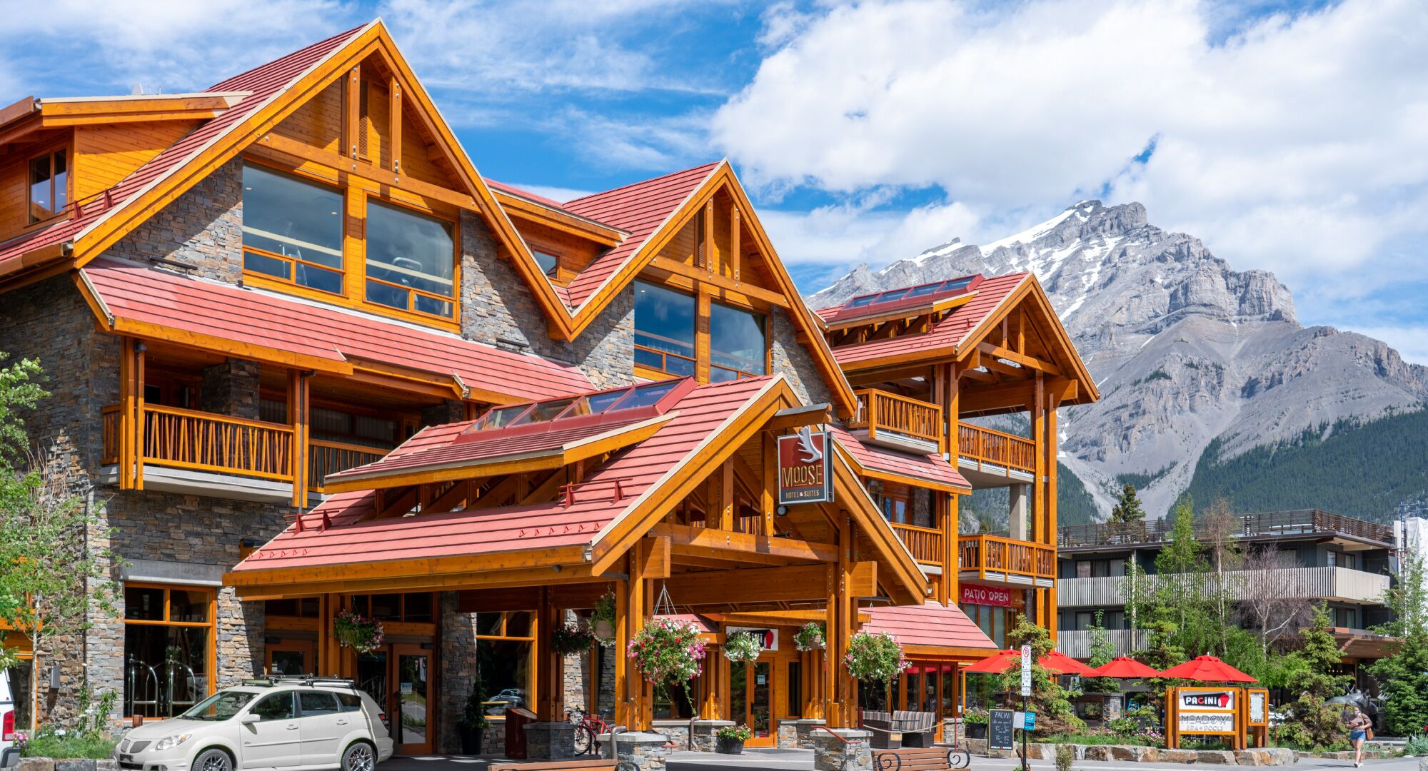 Moose Hotel in the Summer