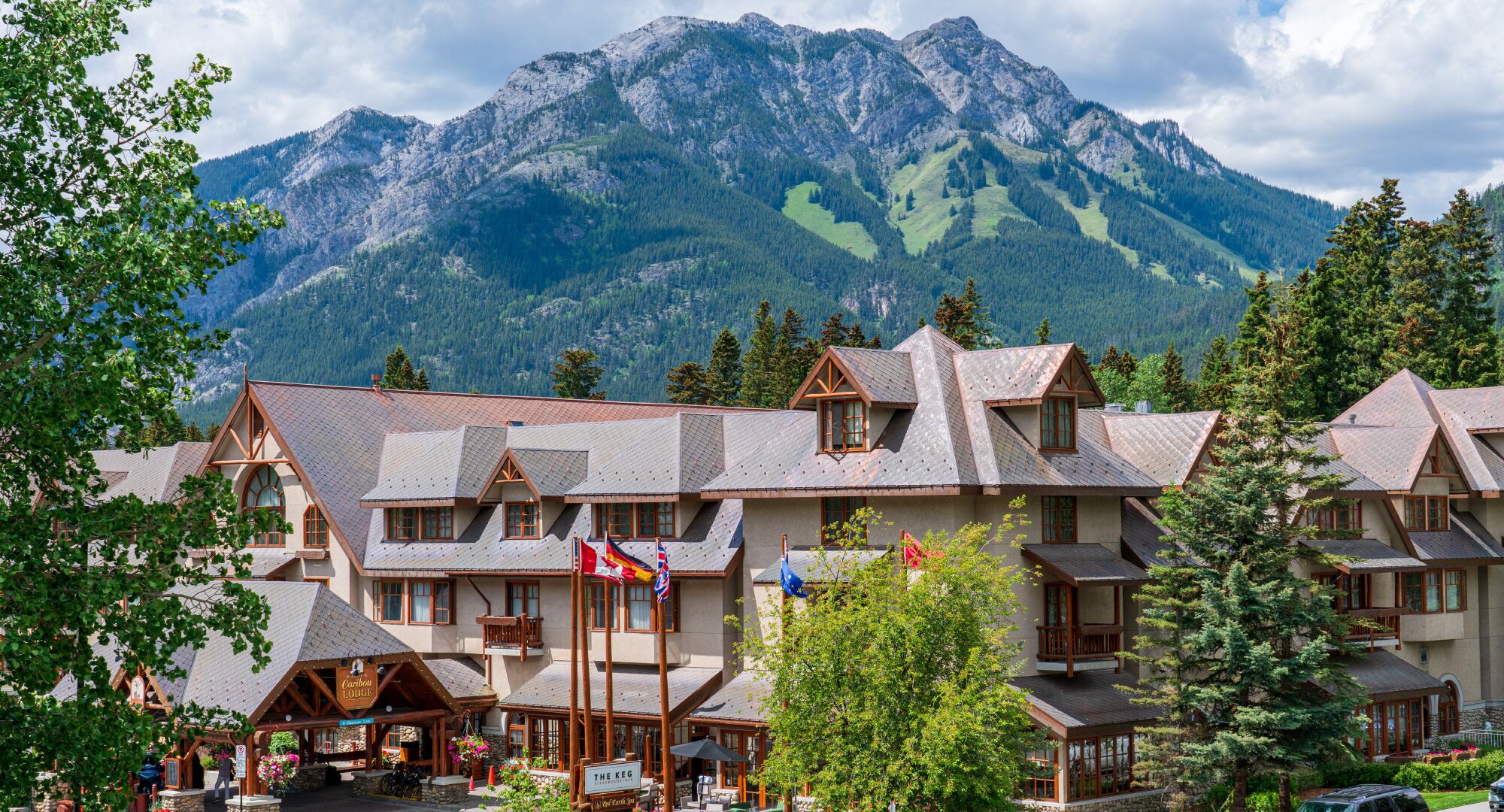 Banff Caribou Lodge & Spa
