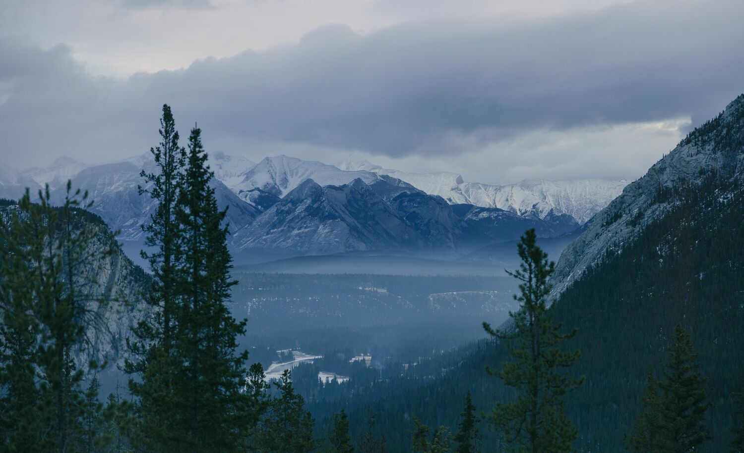 Rimrock Banff, Emblems Collection - View 3