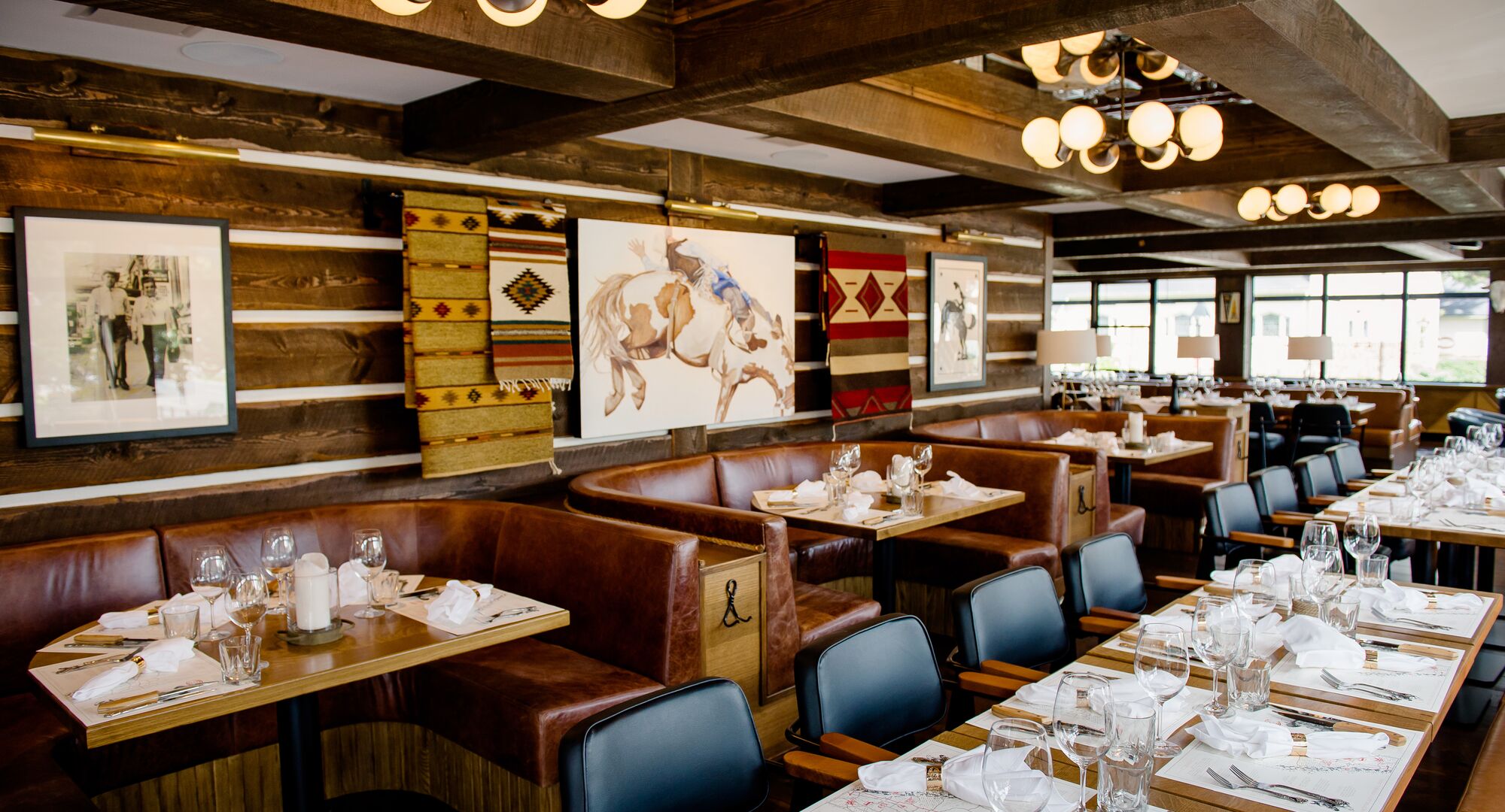 Chuck's Steakhouse & Patio - Interior