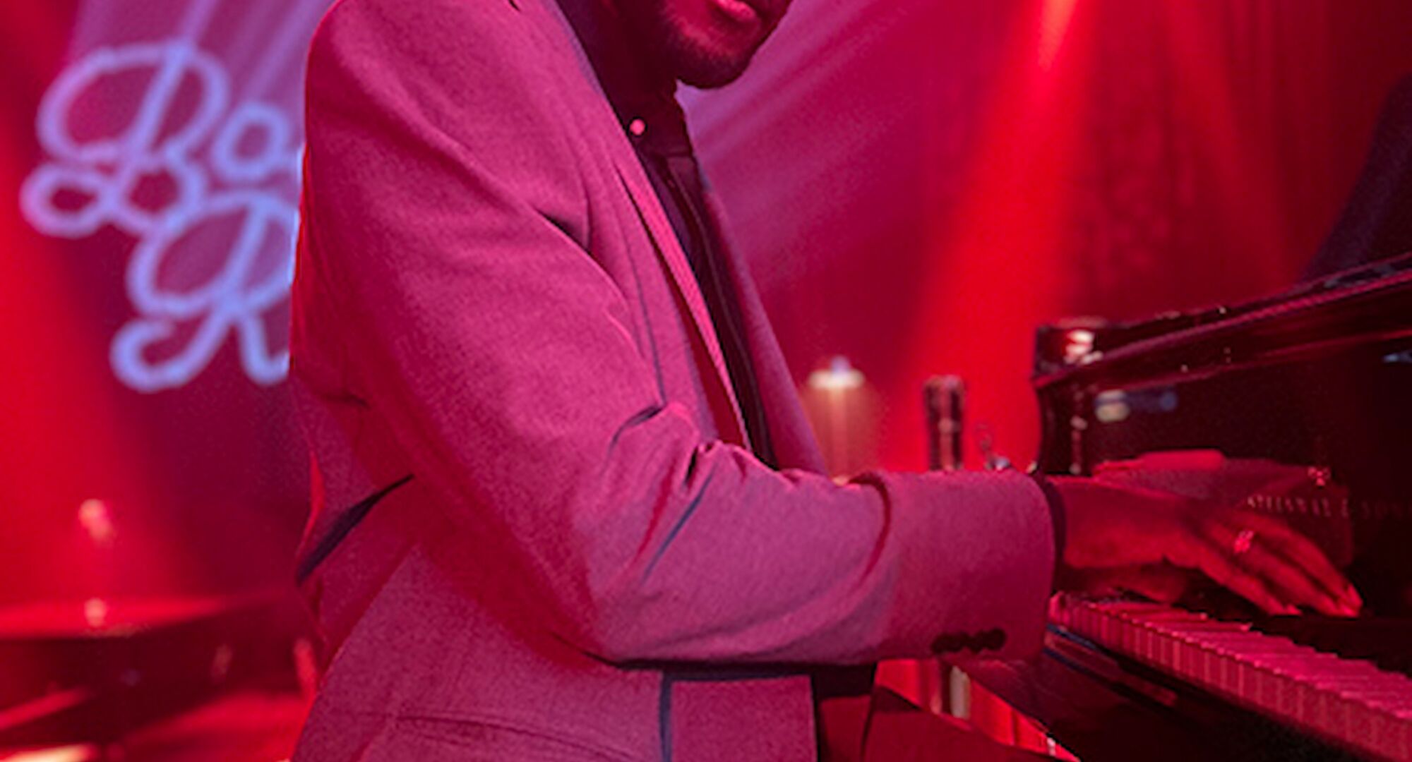 Live at CLVB '33