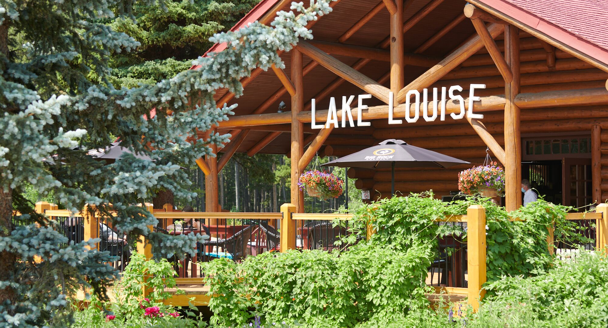 Lake Louise Station Restaurant in Summer
