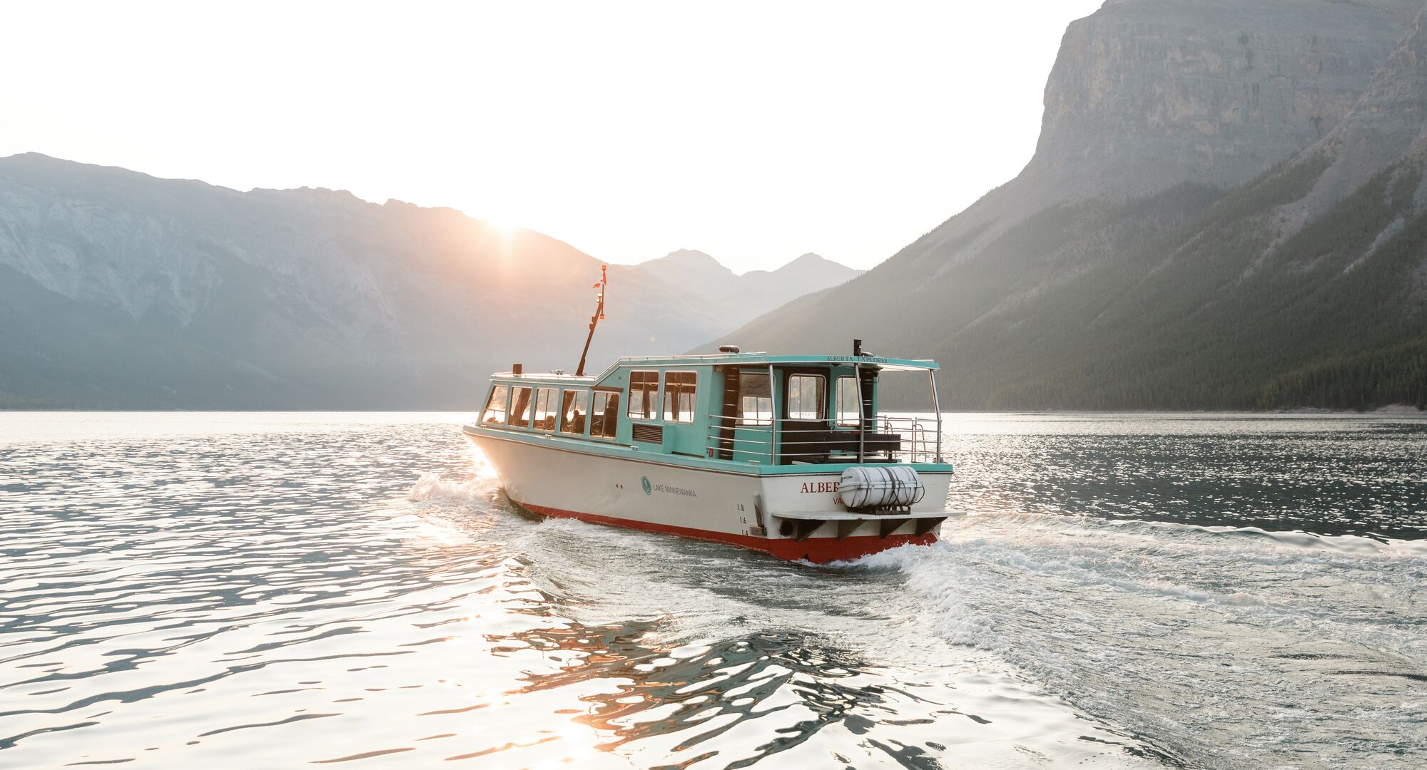 Lake Minnewanka Cruise